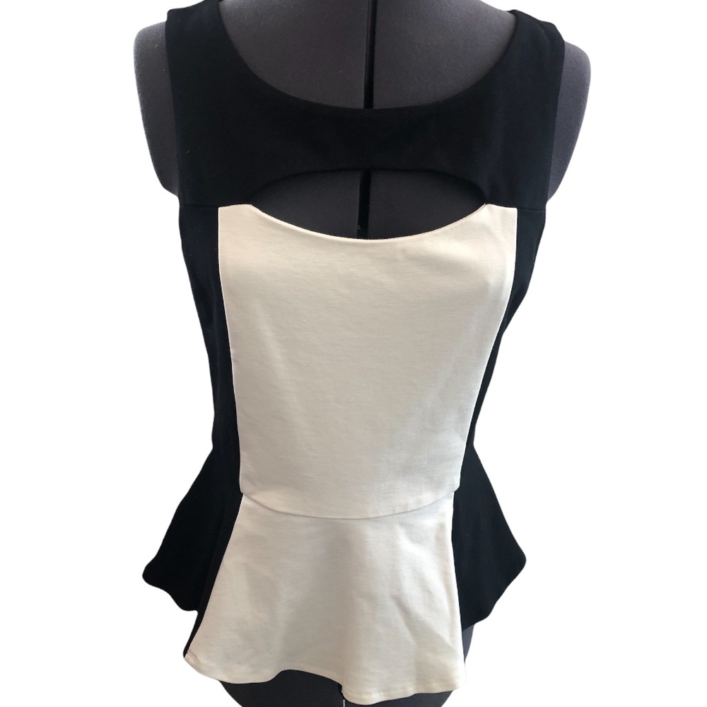 Boston Proper peplum top, size 8, Rayon spandex, sleeveless, black and white